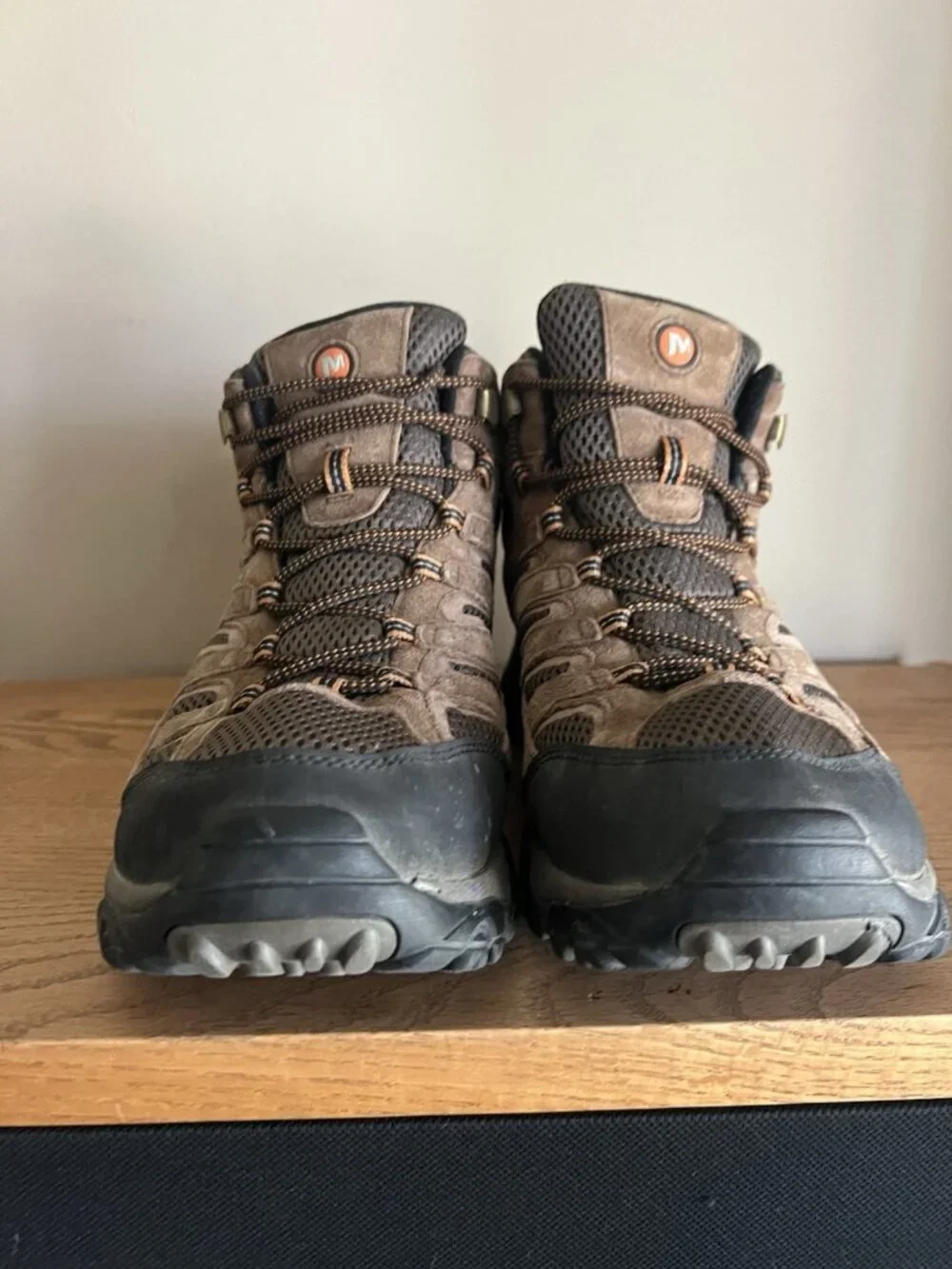 Merrell Men’s 11W Moab 3 Mid Wide Width Shoes Hiking Outdoor Sporty Boots
